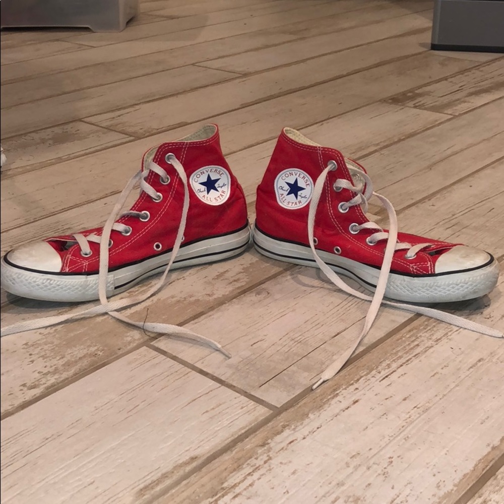Red Converse